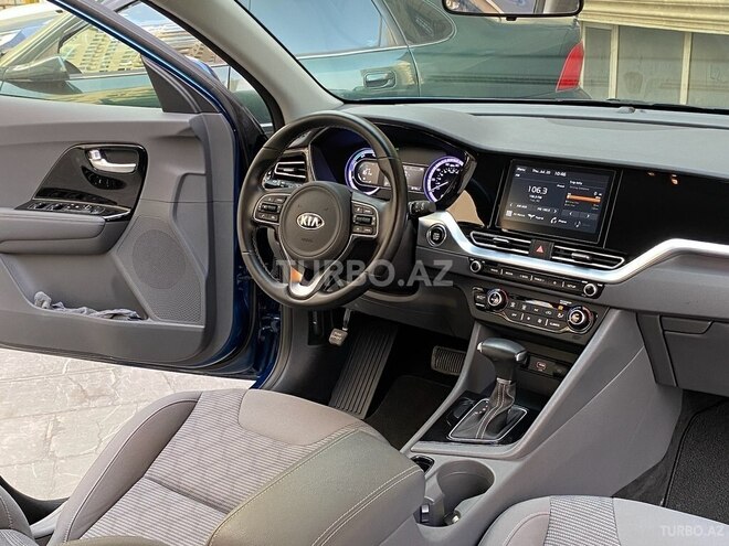 Kia Niro 2020, 25,200 km - 1.6 л - Bakı