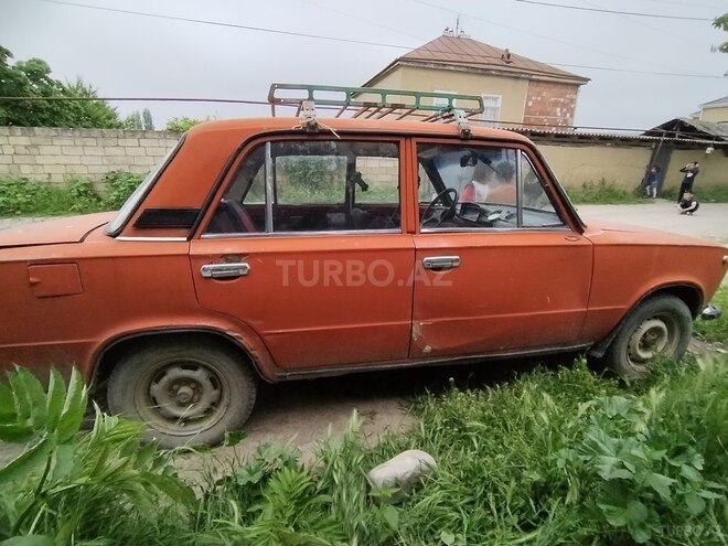 LADA (VAZ) 21011 1979, 89,111 km - 1.3 л - Quba