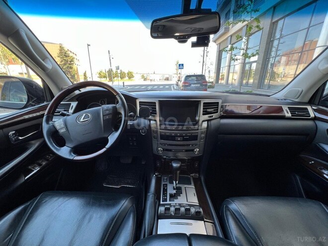 Lexus LX 570 2014, 134,000 km - 5.7 л - Bakı