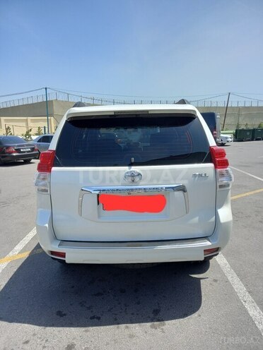 Toyota Land Cruiser Prado 2010, 196,000 km - 2.7 л - Bakı