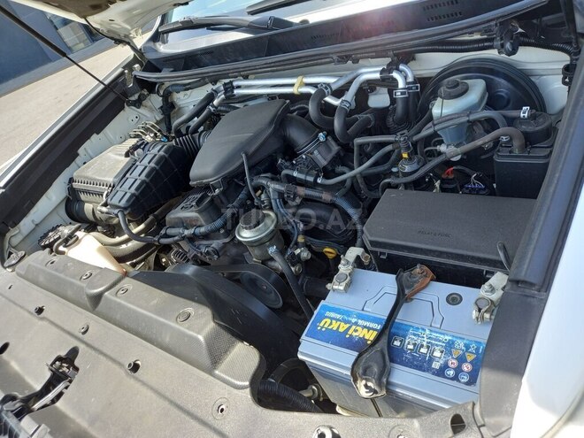 Toyota Land Cruiser Prado 2010, 196,000 km - 2.7 л - Bakı