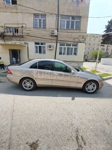 Mercedes C 240 2000, 436,103 km - 2.4 l - Şirvan