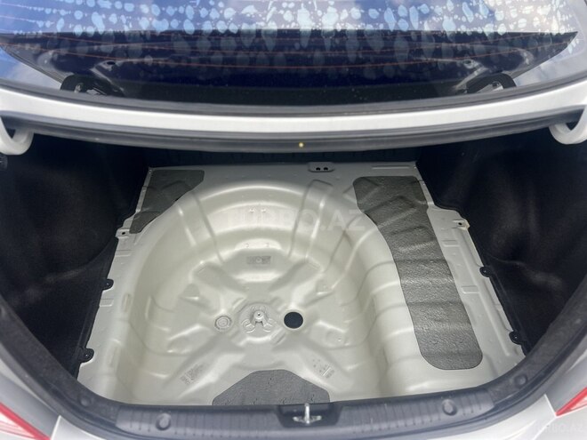 Hyundai Accent 2015, 134,000 km - 1.6 l - Bakı