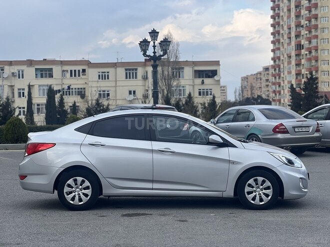 Hyundai Accent 2015, 134,000 km - 1.6 l - Bakı