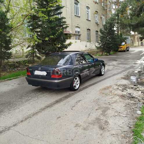 Mercedes C 240 1999, 378,000 km - 2.4 l - Bakı