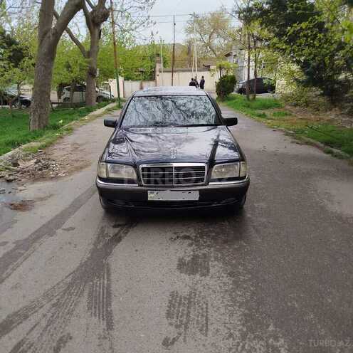 Mercedes C 240 1999, 378,000 km - 2.4 l - Bakı