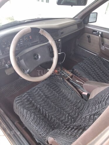 Mercedes 190 1990, 48,000 km - 2.0 л - Cəlilabad