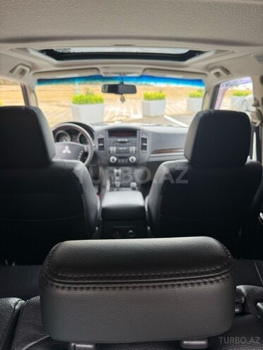Mitsubishi Pajero 2013, 176,000 km - 3.0 l - Bakı