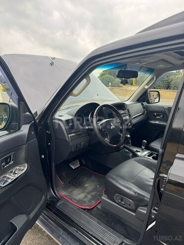 Mitsubishi Pajero 2013, 176,000 km - 3.0 l - Bakı