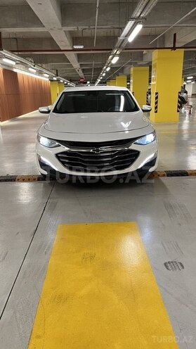 Chevrolet Malibu 2020, 130,000 km - 1.5 л - Gəncə