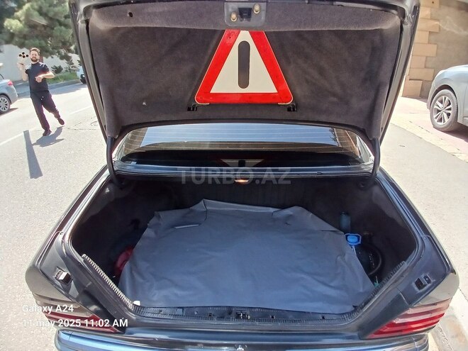 Mercedes E 220 1994, 381,555 km - 2.2 l - Bakı