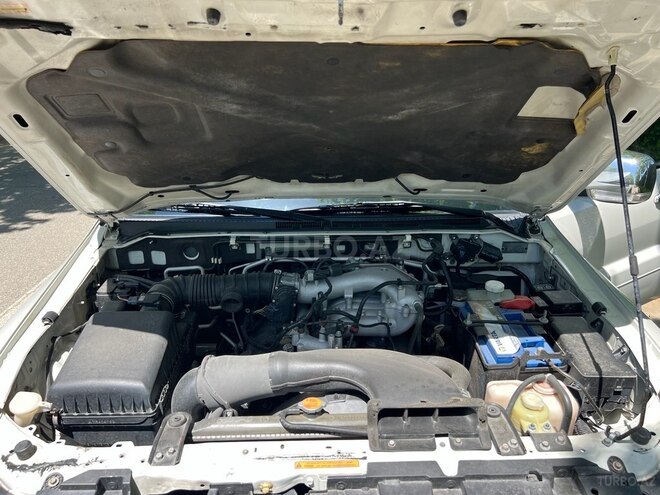 Mitsubishi Pajero 2007, 200,000 km - 3.0 l - Bakı