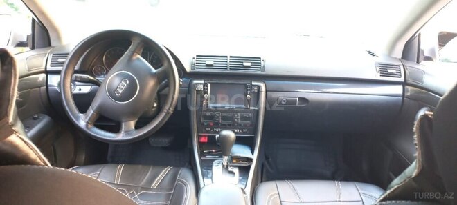 Audi A4 2001, 300,000 km - 2.0 l - Bakı