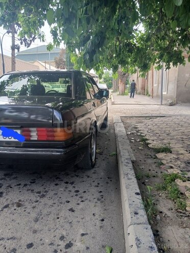 Mercedes 190 1991, 100,000 km - 2.0 l - Gəncə