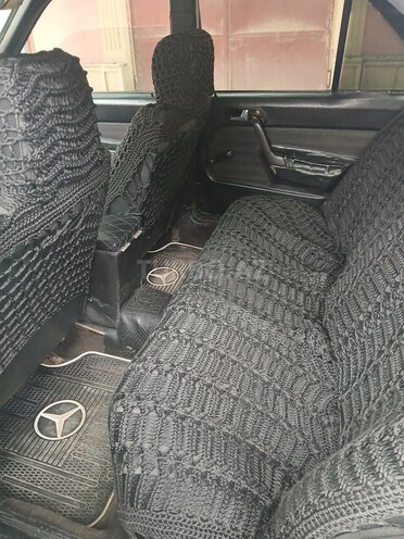 Mercedes 190 1991, 100,000 km - 2.0 l - Gəncə