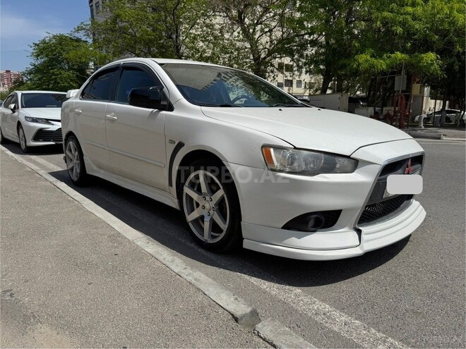 Mitsubishi Lancer 2008, 304,000 km - 2.4 l - Bakı