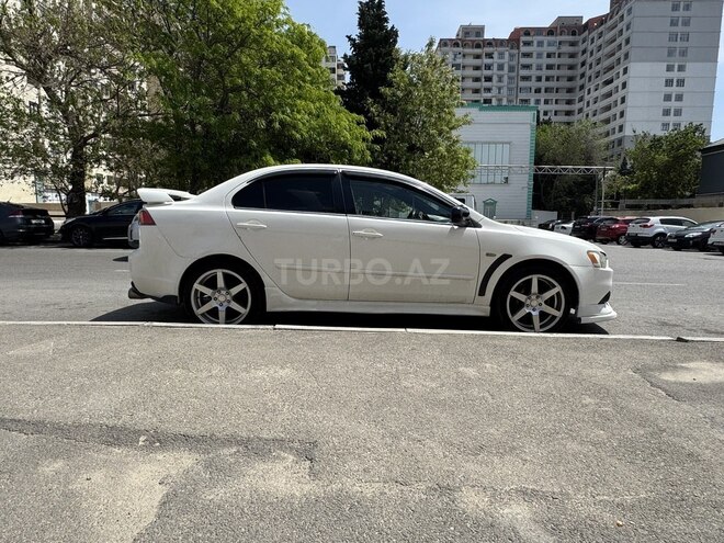 Mitsubishi Lancer 2008, 304,000 km - 2.4 l - Bakı