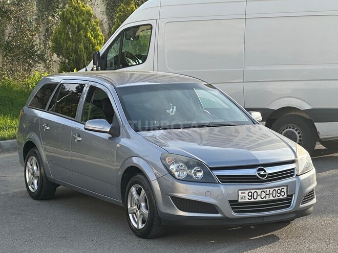 Opel Astra 2009, 195,300 km - 1.4 l - Bakı