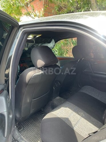 Mercedes E 200 1998, 355,000 km - 2.0 l - Bakı