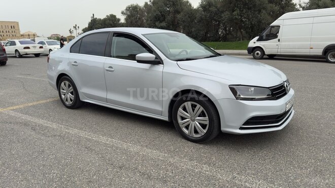 Volkswagen Jetta-4