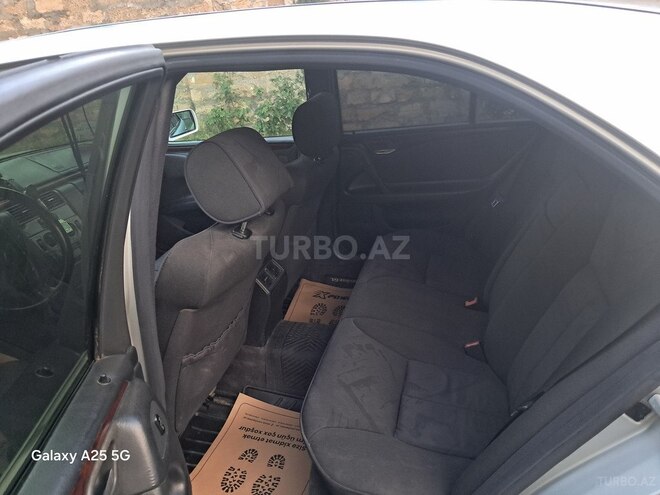 Mercedes E 240 1998, 200,000 km - 2.4 l - Bakı