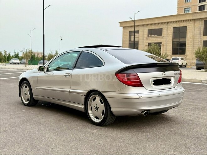 Mercedes C 200 2001, 178,457 km - 2.0 л - Sumqayıt