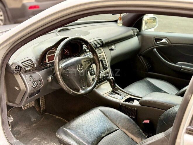 Mercedes C 200 2001, 178,457 km - 2.0 л - Sumqayıt