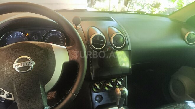 Nissan Qashqai 2010, 226,000 km - 2.0 л - Naxçıvan