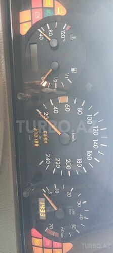 Mercedes C 200 1995, 270,000 km - 2.0 л - Bakı