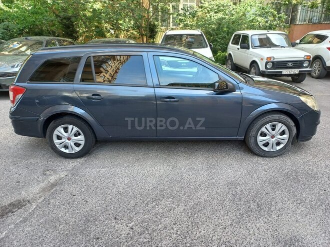 Opel Astra 2006, 270,000 km - 1.3 l - Bakı