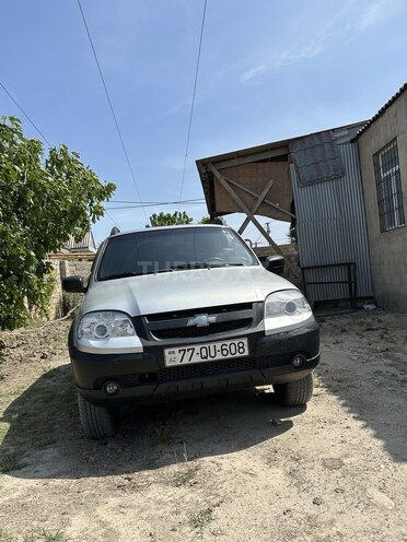 Chevrolet Niva 2014, 187,000 km - 1.7 л - Bakı