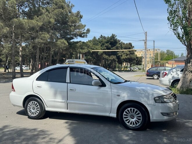 Nissan Sunny 2011, 210,000 km - 1.6 l - Bakı