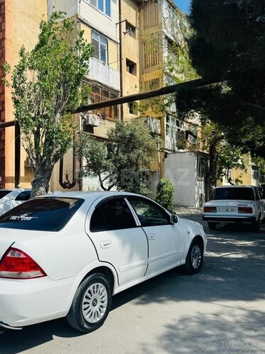 Nissan Sunny 2011, 210,000 km - 1.6 l - Bakı