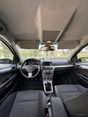 Opel Astra 2009, 279,309 km - 1.3 l - Gəncə