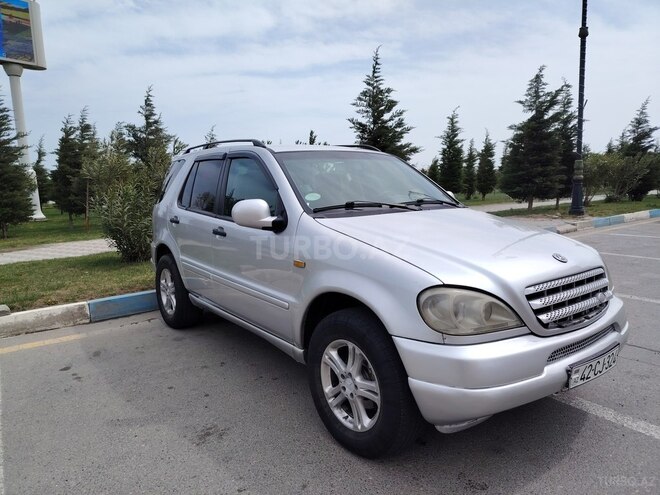 Mercedes ML 270 4MATIC 2000, 444,000 km - 2.7 l - Sumqayıt