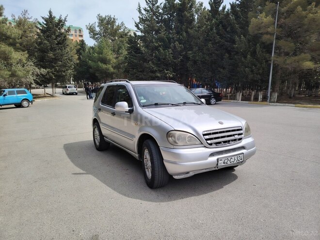Mercedes ML 270 4MATIC 2000, 444,000 km - 2.7 l - Sumqayıt