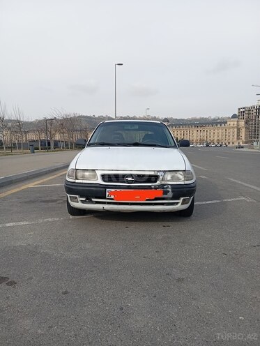 Opel Astra 1994, 350,000 km - 1.4 l - Bakı