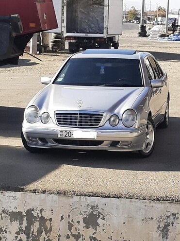 Mercedes E 280 2000, 295,000 km - 2.8 l - Gəncə