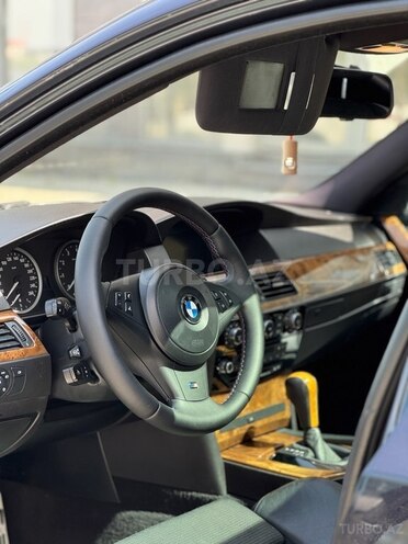 BMW 525 2005, 130,000 km - 2.5 l - Bakı