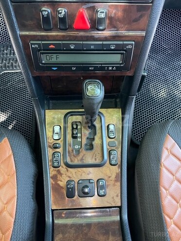 Mercedes C 240 2000, 285,000 km - 2.4 l - Bakı