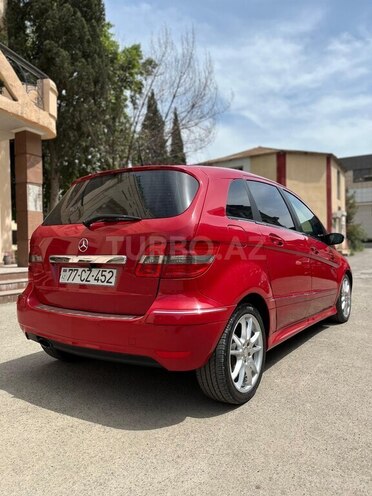 Mercedes B 180 2010, 105,817 km - 1.7 l - Gəncə