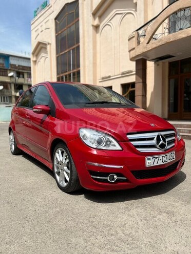 Mercedes B 180 2010, 105,817 km - 1.7 l - Gəncə