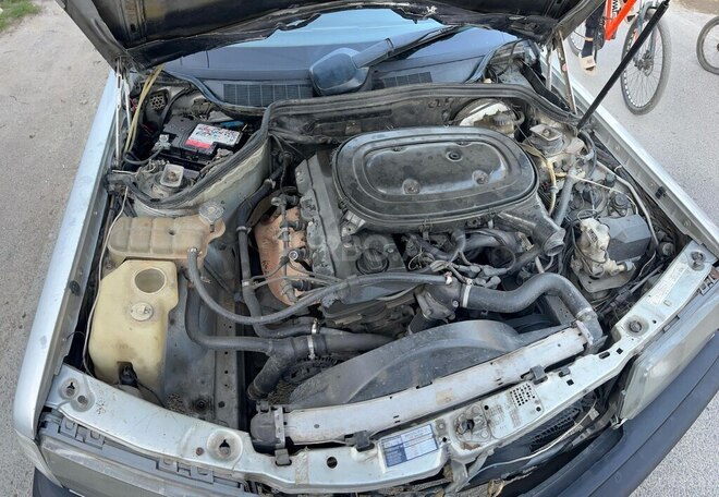 Mercedes 190 1990, 350,000 km - 1.8 л - Bakı