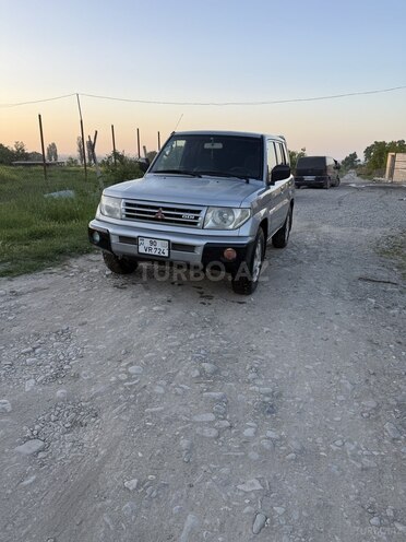 Mitsubishi Pajero io 1999, 269,000 km - 1.8 л - Quba