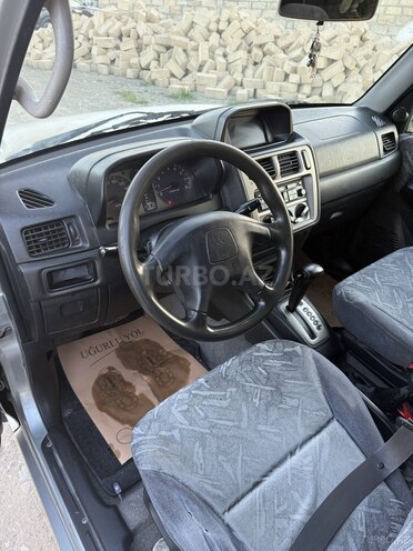 Mitsubishi Pajero io 1999, 269,000 km - 1.8 л - Quba