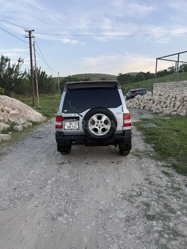 Mitsubishi Pajero io 1999, 269,000 km - 1.8 л - Quba