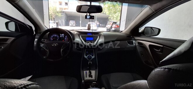 Hyundai Elantra 2011, 270,000 km - 1.8 l - Bakı