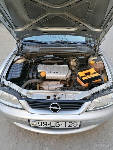Opel Vectra 1999, 366,700 km - 1.8 l - Xaçmaz