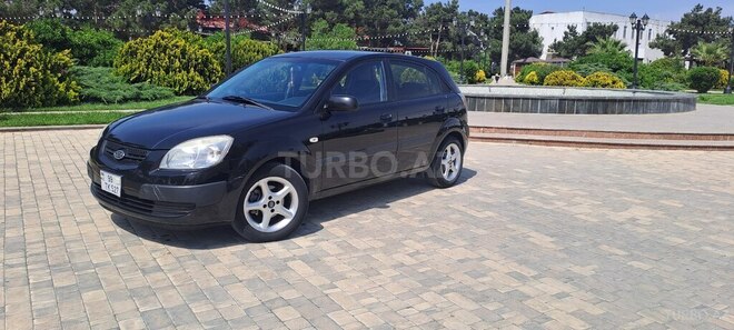 Kia Rio 2005, 285,000 km - 1.5 l - Bakı