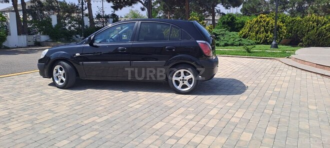 Kia Rio 2005, 285,000 km - 1.5 l - Bakı